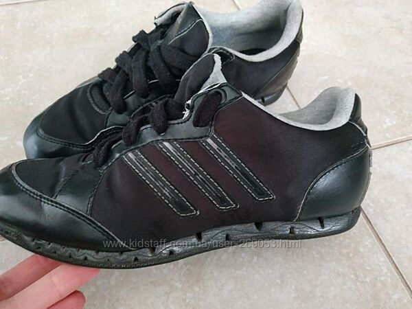 Кроссивки adidas originals