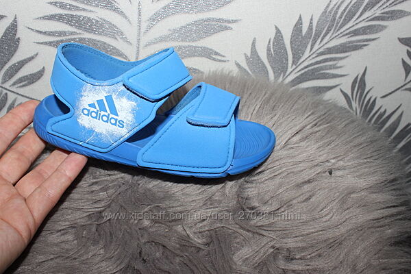 Adidas босоніжки 17.8 см устілка