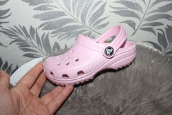 Crocs босоніжки 17.8 см устілка