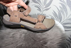 karrimor босоніжки 26.7 см устілка