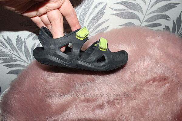 Crocs босоніжки 15.7 см устілка