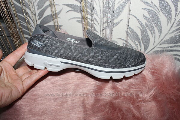 Skechers мокасіни 23.9 см устілка