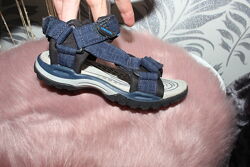 Geox босоніжки 19 см устілка