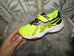 Asics кросівки 18.2 см устілка
