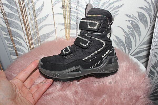 Lowa ботінки 18.8 см устілка