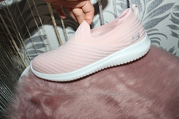 Skechers кросівки 26.8 см устілка