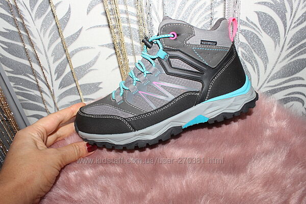 mountain ботінки 21.8 см устілка