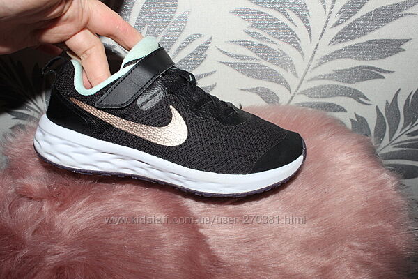 Nike кросівки 21 см устілка