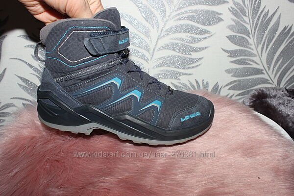 Lowa ботінки 20.8 см устілка