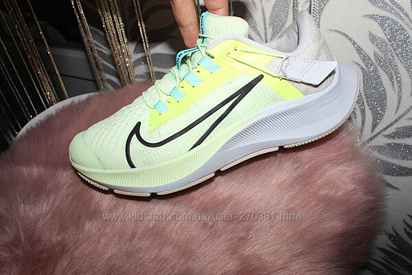 Nike кросівки 23.8 см устілка