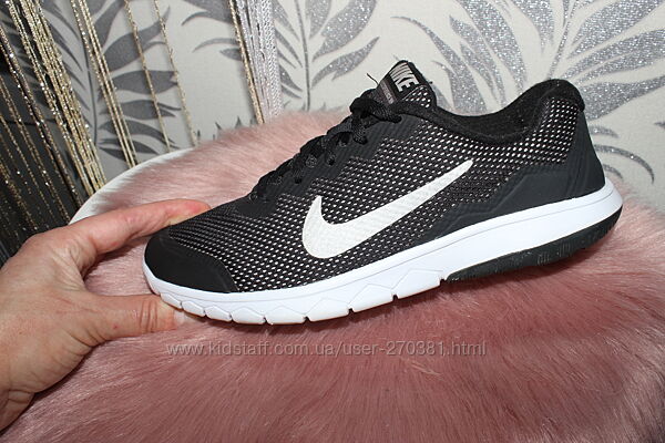 nike кросівки 22,4 см устілка