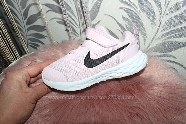 nike кросівки 17,4 см устілка