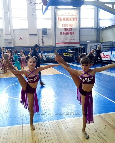 Костюм для танцев черлидинг 2 одинаковых